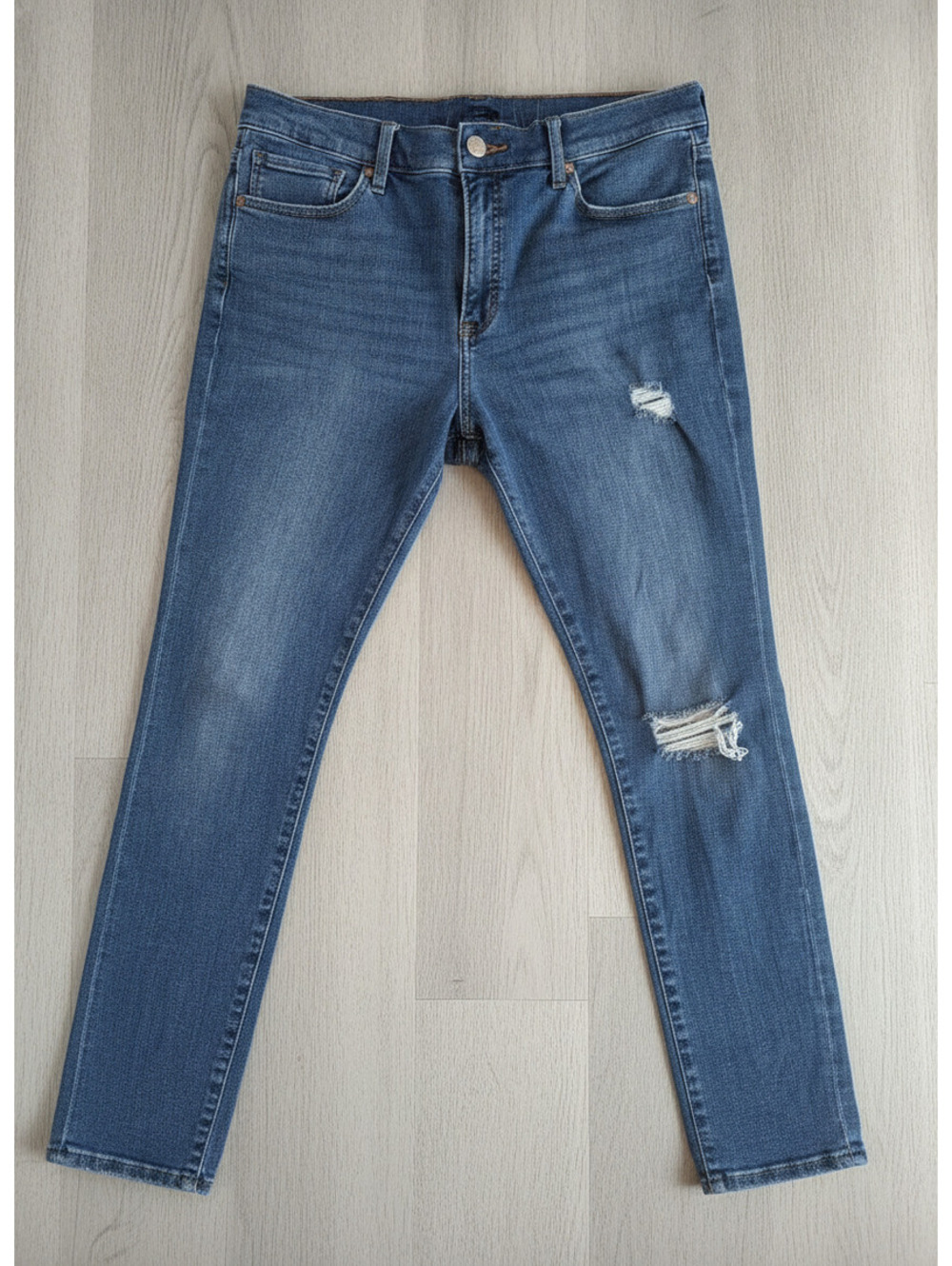 Express Women's Blue Skinny Mid Rise Ripped Stretch Denim Jeans Size 14